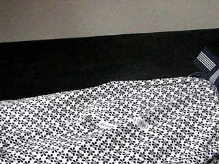 Chơi với hai bắn tiếng bp nghiệp phim cô gái ngoan ngoãn